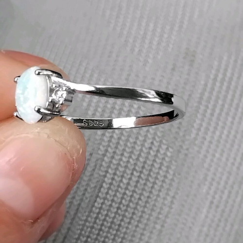 Opal ring with zirconia stones size 9 new