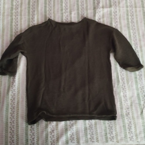 Zara blouse 3/4 sleeve green like new, size S