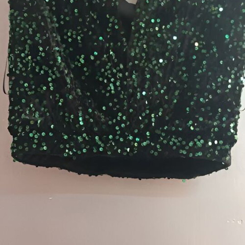 Crop top Lynne like new with sequins and draped front, size M