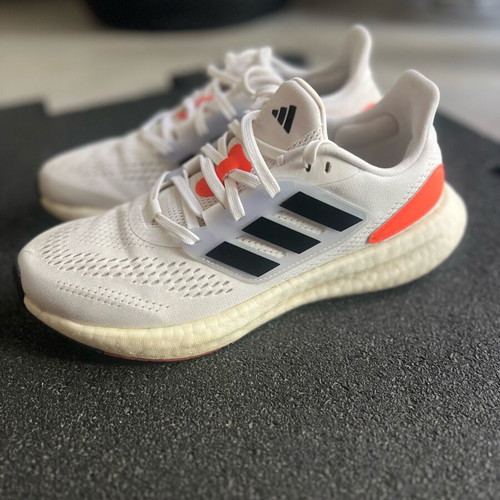 Adidas white athletic shoes used, size 38