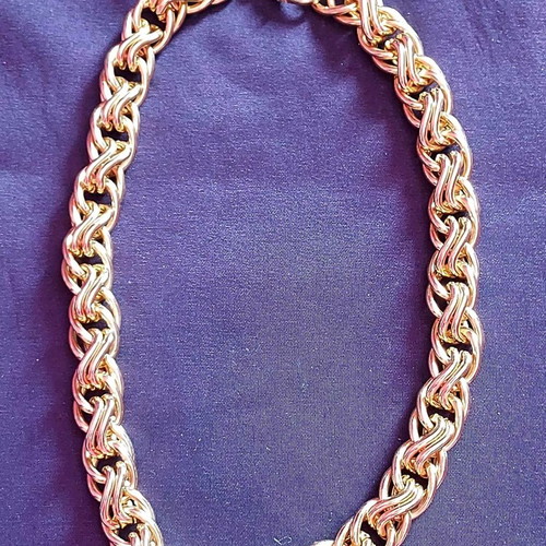 Women's chain with double steel weave gold color like new