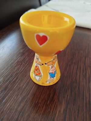 Glass egg holder like new