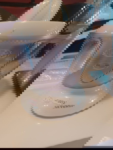 Ηλεκτρικός πορτοκαλοστηφτης severin
