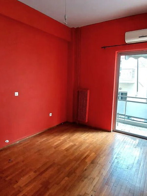 Διαμέρισμα 65 τ.μ. στον 3ο όροφο στον Πειραιά Ευαγγελίστρια με 1 υπνοδωμάτιο