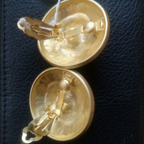 Vintage Faux Bijoux Large Clip Earrings Gold Color New