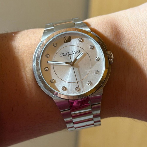 Swarovski watch used with zircon silver