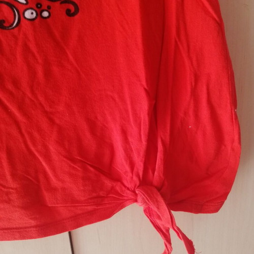 Pink Woman red cotton t-shirt used, size medium