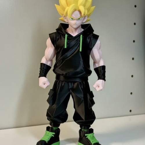 Goku Super Sayan Urban figure new