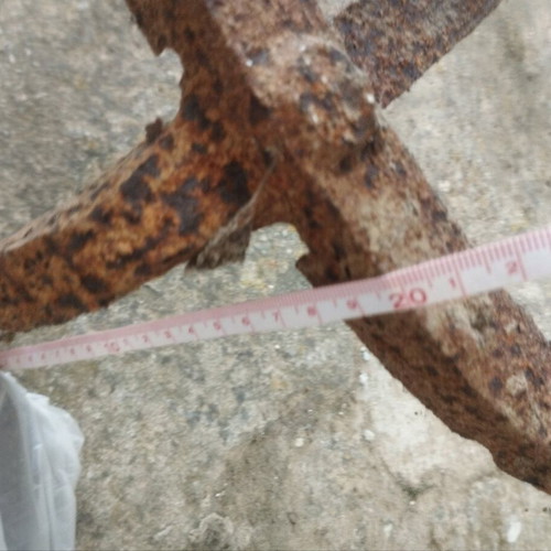 Round base used large, iron, heavy construction