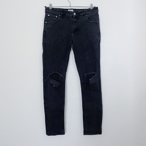 Noak Jean pant with rips used, size W34 L32, black