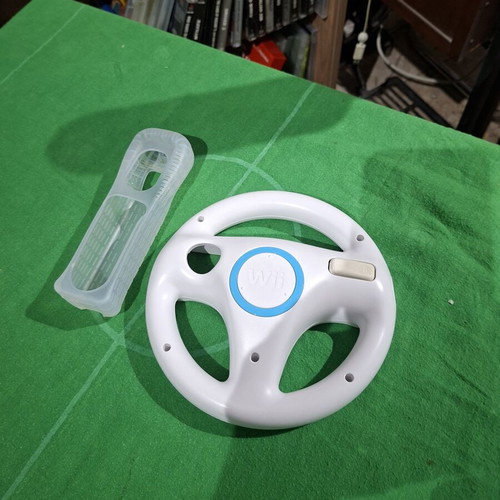 Nintendo Wii Steering Wheel and Controller Cover Like New