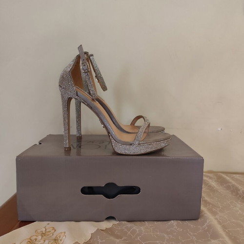 Steve Madden sandals used with rhinestones gray silver size 41