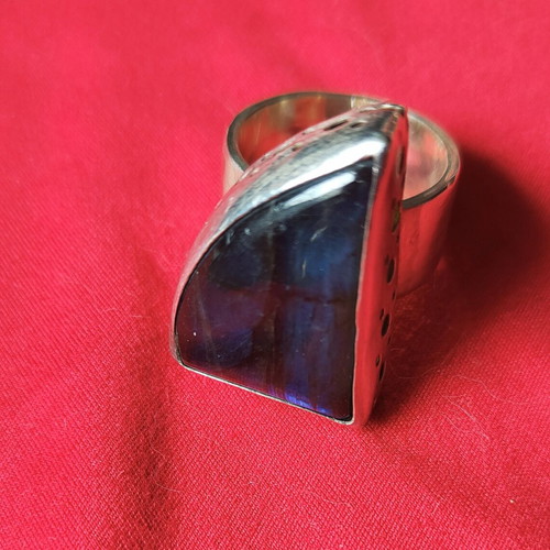 Silver ring with labradorite stone handmade, like new