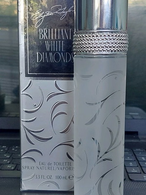Brilliant White Diamonds by Elizabeth Taylor 100ml EDT women's perfume like new