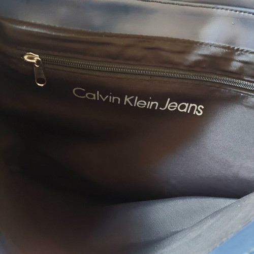 Calvin Klein messenger bag like new, dark blue crossbody