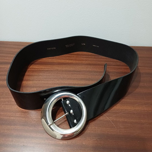 Marks & Spencer leather belt used, black, size S/M