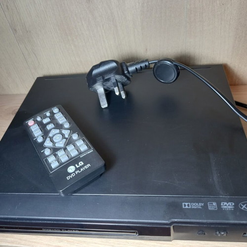 LG DVD player with manual and remote control, like new, Region 2