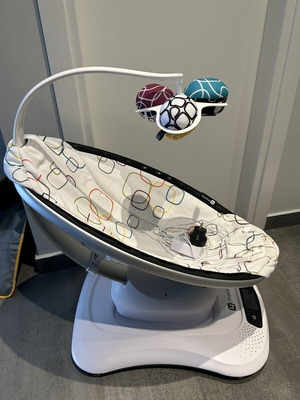Relax Mamaroo люлка като нова, почти неизползвана