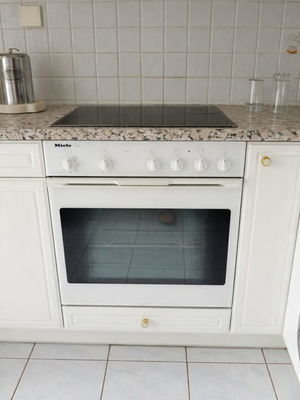 Miele Built-in Oven Used