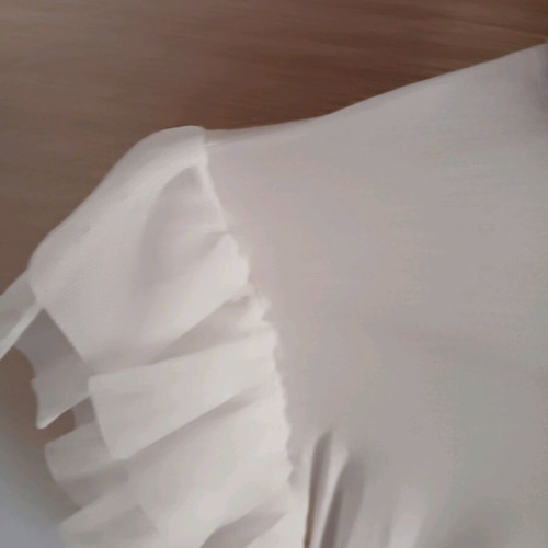 White blouse for 12-year-old girl like new