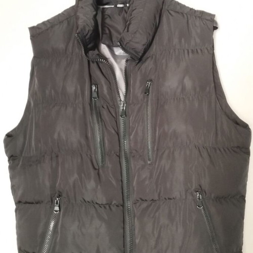 Men's black padded sleeveless jacket XXL
