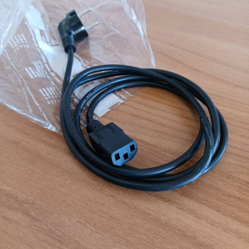 Power cable 1.5 meter like new