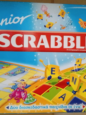 Scrabble Junior board game like new