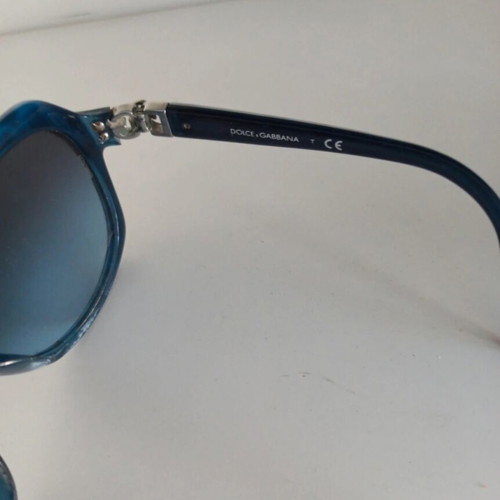 Dolce & Gabbana sunglasses like new, blue