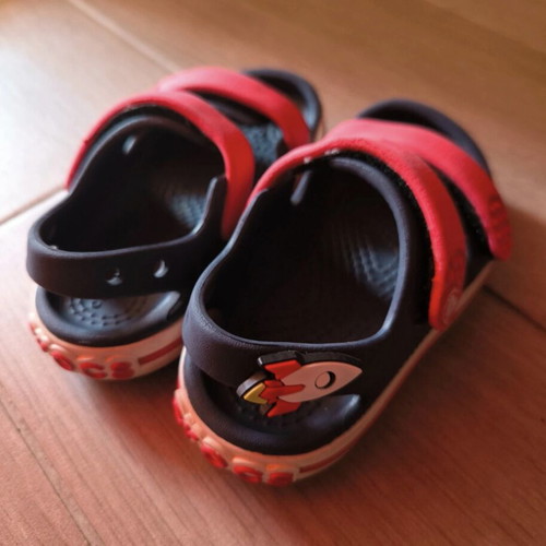 Crocs Crocsband sandals size C6 22-23