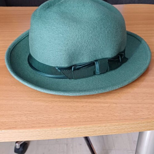 Women's hats new without tags from Austria