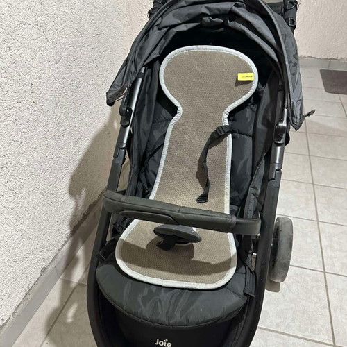Joie Baby Stroller like new with anti-sweat cover
