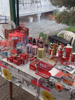 Coca-Cola collection new, 51 collectible items