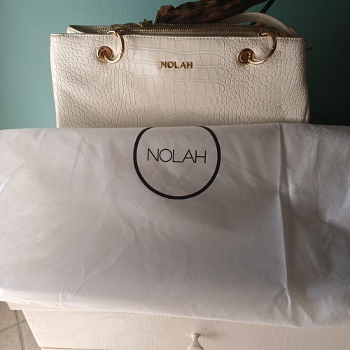 Nolah shoulder bag like new, white
