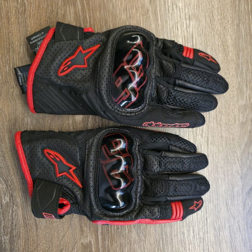 Alpinestars motorcycle gloves medium, new