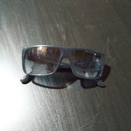 Marc by Marc Jacobs MMJ 096/N/S sunglasses like new, black and purple