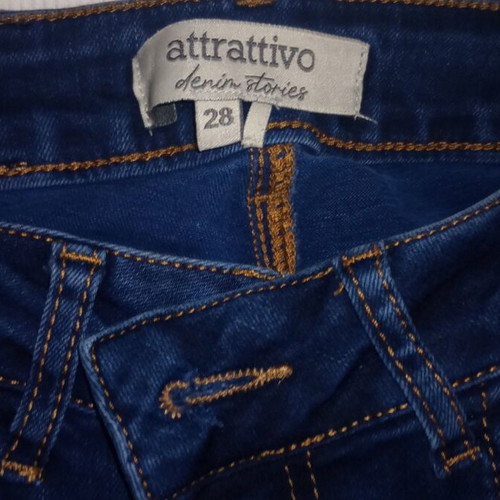 Attrattivo women's jeans size 28 like new, blue, 98% cotton