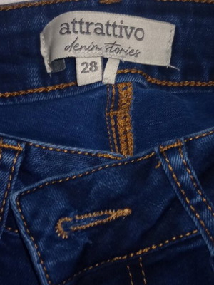 Attrattivo women's jeans size 28 like new, blue, 98% cotton