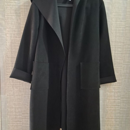 Suede jacket with hood and belt like new, one size black