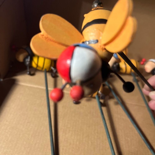 Wooden handmade old bees, set of 6 pieces