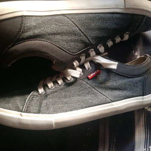 Levi's athletic shoes size 41 like new, black denim