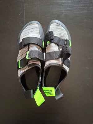 Black Diamond Momentum climbing shoes new, size 42
