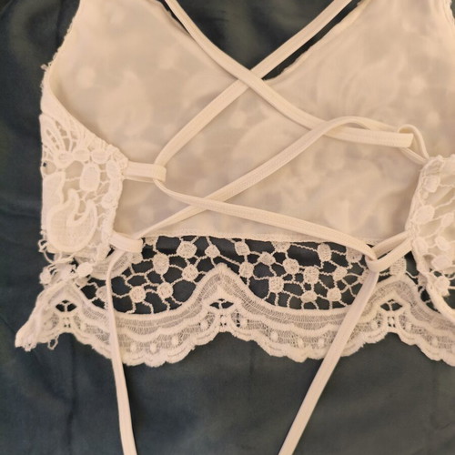 Lilac pants and white crop top set XS like new Bershka