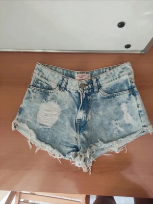 Pink Woman denim shorts like new, size S