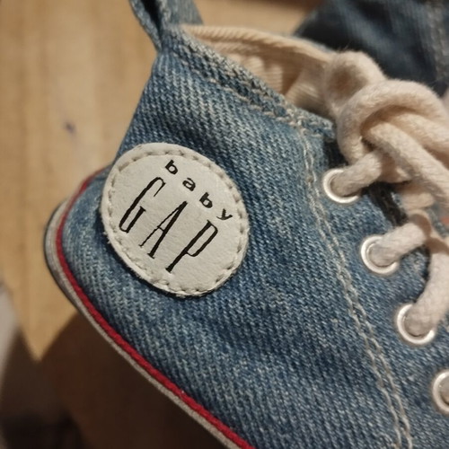 Baby Gap shoes used
