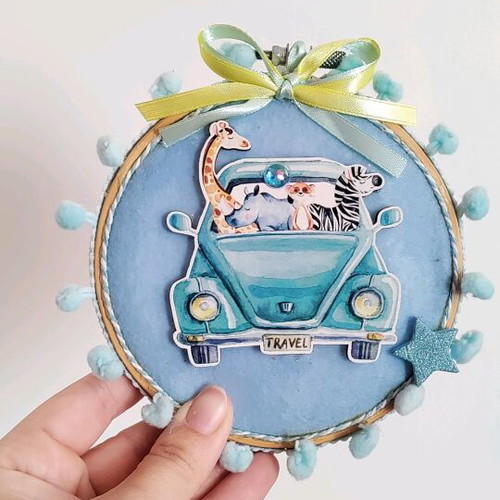 Decorative embroidery hoop with animals new, wall mount 13 cm