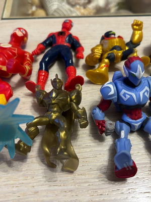 Various Superheroes used, pack