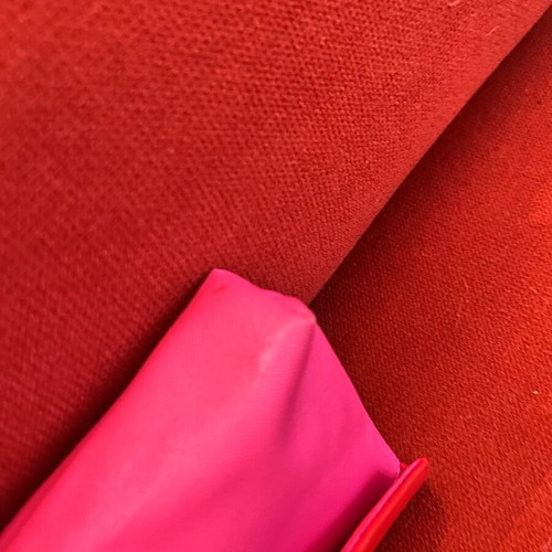 KIKO Milano two-tone cosmetic pouch like new, red and pink