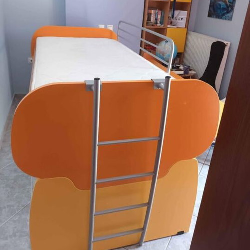 Modeco children's bed used 90×200 with desks