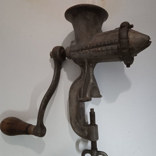 Manual meat grinder used, American made antique