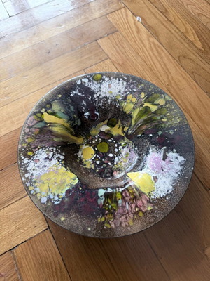 Vintage Art Glass Decorative Bowl Murano Style like new